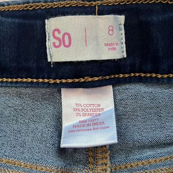 Girls Size 8 SO Whisker-Washed Dark Denim Jeggings - Picture 3 of 4